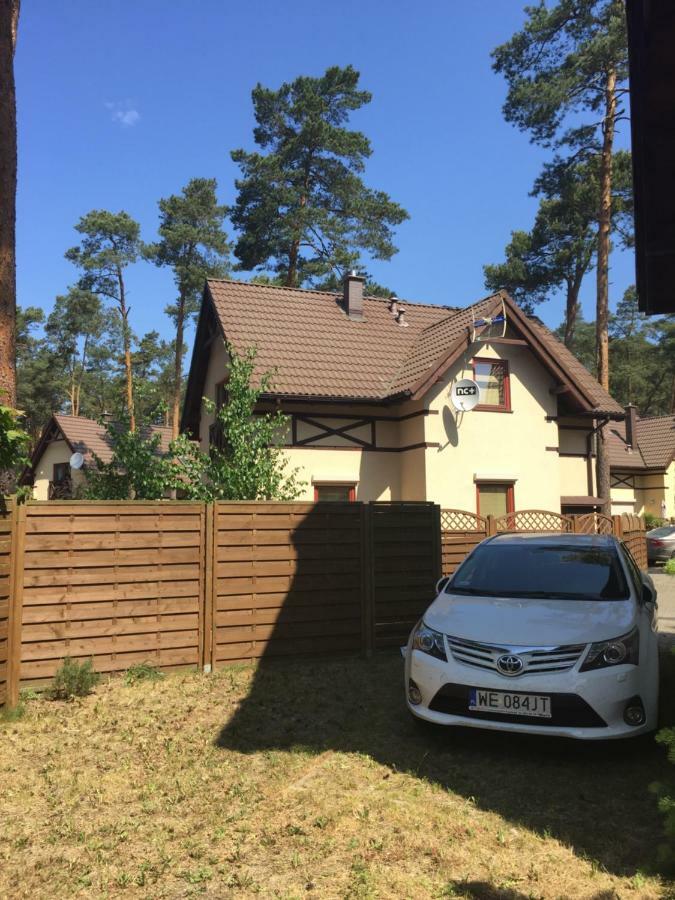 Ferienwohnung Apartament Sosny I Morze Łukęcin Exterior foto